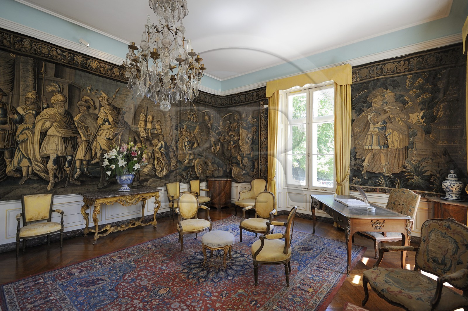 France, Indre-et-Loire (37), vallée de la Loire classée Patrimoine Mondial par l'UNESCO, Amboise, château du Clos Lucé (dernière demeure de Léonard de Vinci), salon 18è s.