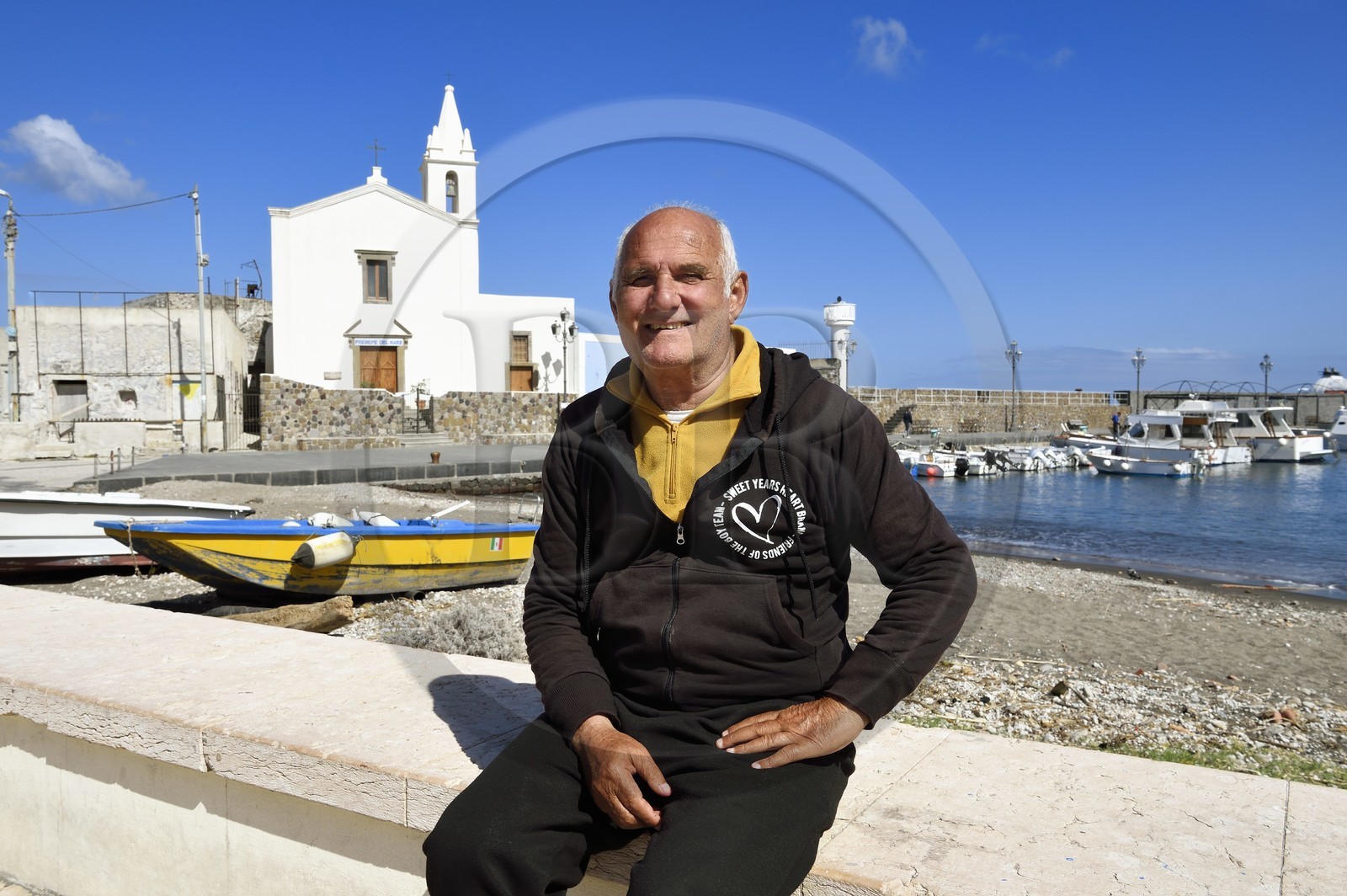 Italy, Sicily, Aeolian Islands, listed as World Heritage by UNESCO, Lipari Island, Lipari, Marina Corta fishing port, the fisherman Antonio Lo Presti