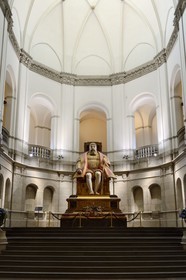 Suède, Stockholm, Djurgarden, le musée nordique (Nordiska museet), statue du roi Gustav Vasa