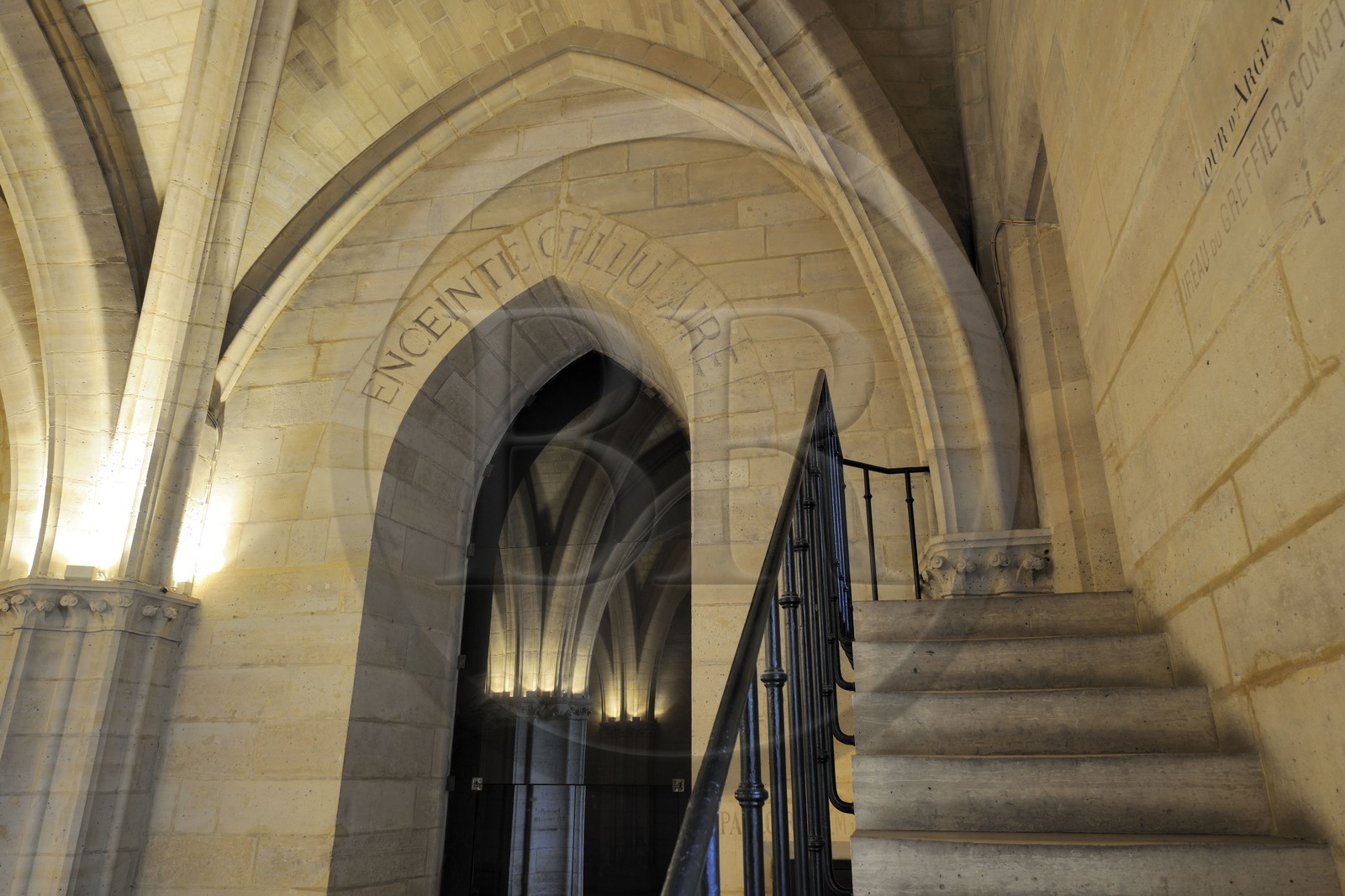 France, Paris (75), Ile de la Cité, la Conciergerie dans le Palais de Justice,  la salle des Gardes, entrée de la Tour d'Argent