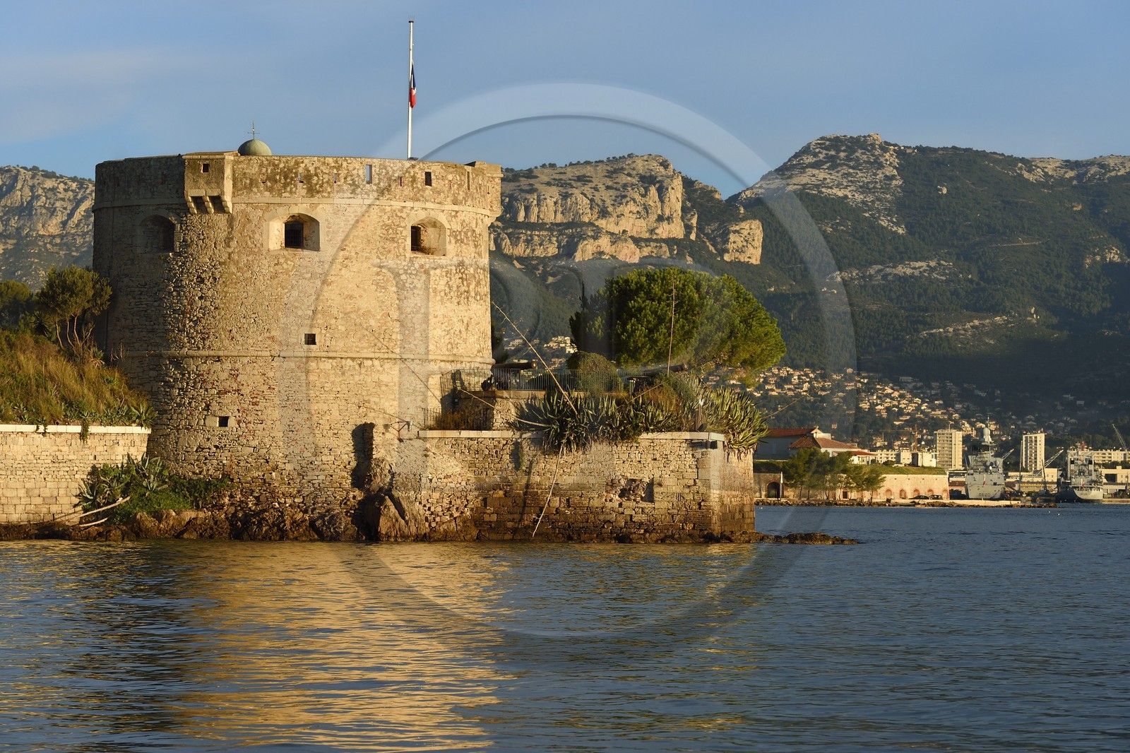 France, Var (83), la rade de Toulon, La Seyne-sur-Mer, Fort Balaguier