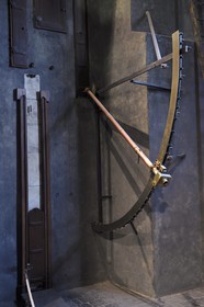 République Tchèque, Prague, centre historique classé Patrimoine Mondial de l' UNESCO, quartier de Stare Mesto, Clementinum (Klementinum), tour de l’observatoire astronomique avec deux quadrants muraux géants, sextants et autres instruments d’observation