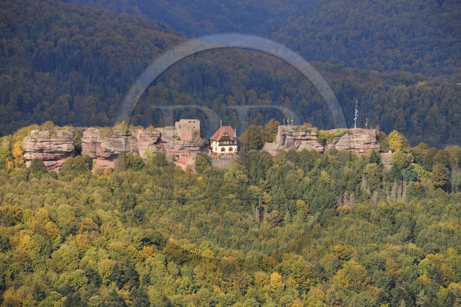 France, Bas-Rhin (67), le Haut-Barr (photo aérienne)