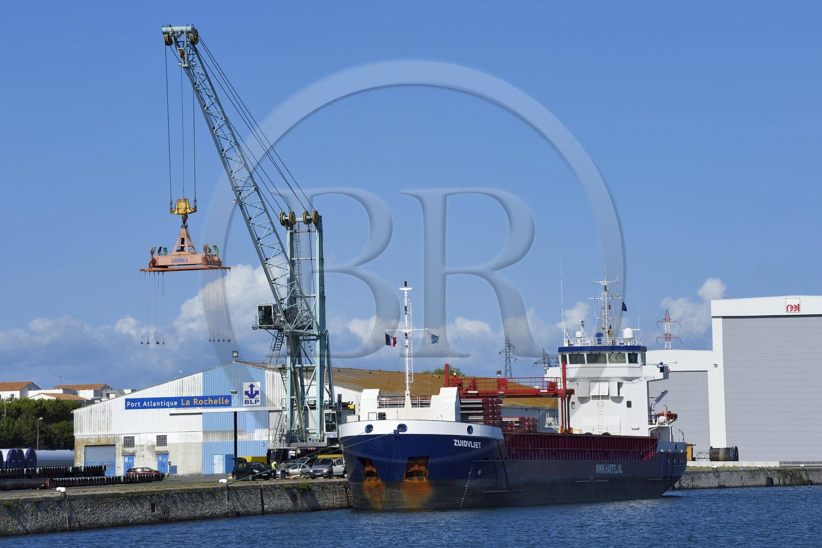 France, Charente-Maritime (17), La Rochelle, le Port Atlantique La Rochelle, port de commerce, bassin à Flot