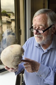France, Paris, the french paleontologist and paleoanthropologist Yves Coppens, professor at the College de France, in the office of his home in Paris