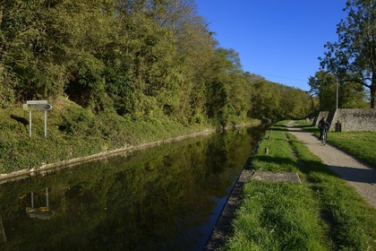 France, Seine-et-Marne (77), Trilbardou, usine élévatoire de Trilbardou, machine hydraulique qui permet d'alimenter le Canal de l'Ourcq en eau de la Marne