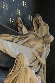 France, Paris (75), île de la Cité, la cathédrale Notre-Dame, Chapelle Saint-Guillaume, mausolée du lieutenant-général Henri Claude d’Harcourt par Jean-Baptiste Pigalle