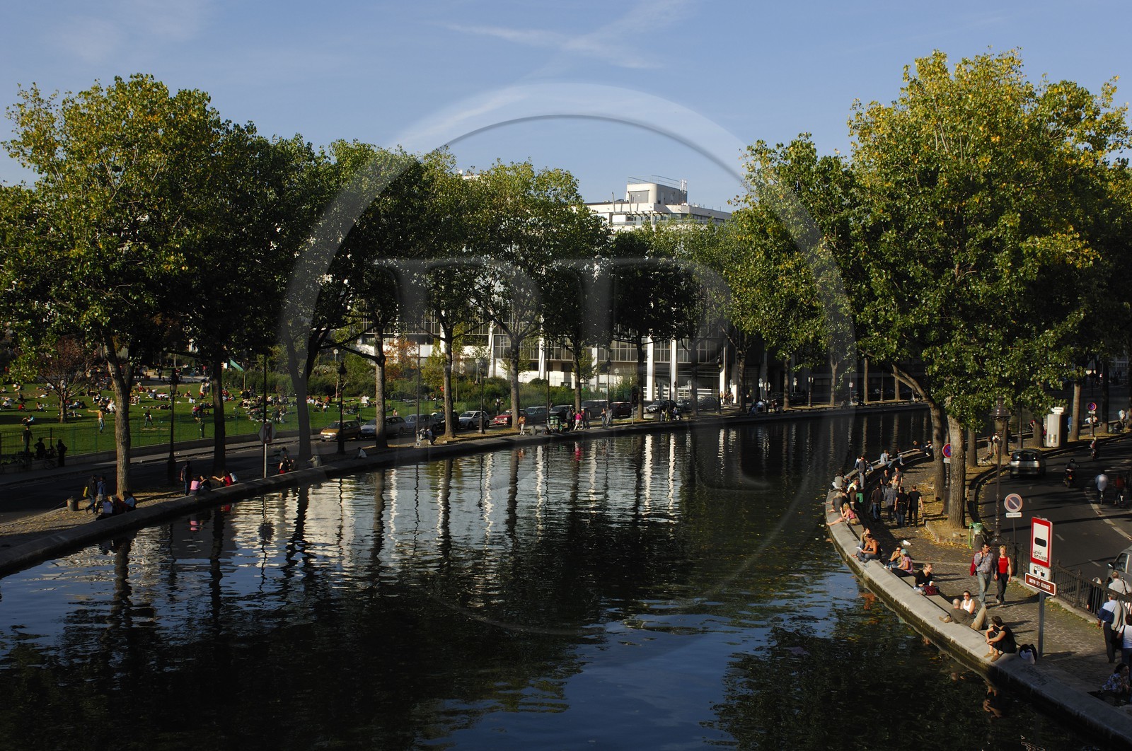 France, Paris (75), le canal Saint-Martin quai de Jemmapes