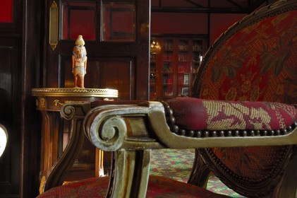 Egypt, Upper Egypt, Nile Valley, Luxor, the Old Winter Palace hotel bar