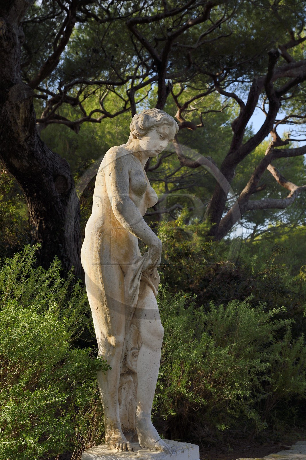 France, Var (83), Ile des Embiez, statue décorative