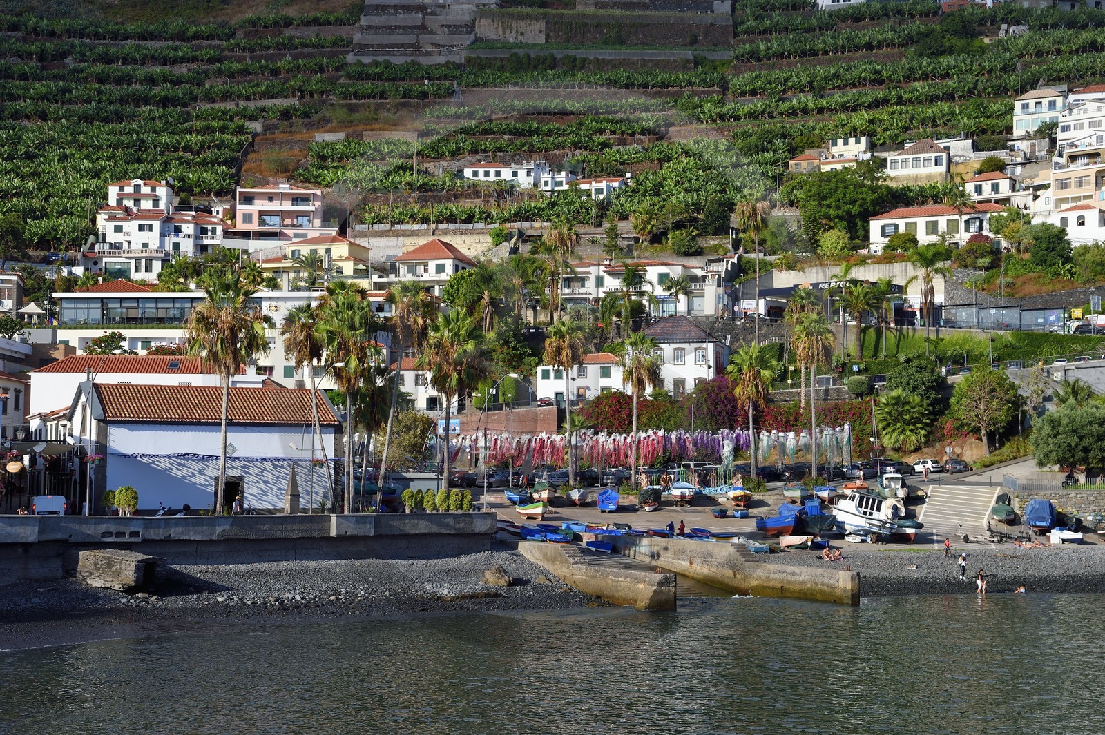 Portugal, Ile de Madère, le port village de pêcheurs de Camara de Lobos