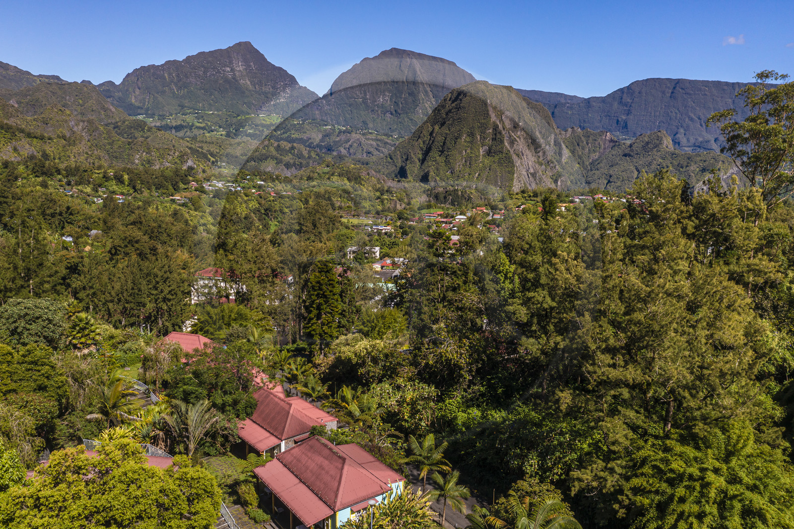 France, Ile de la Reunion, Cirque de Salazie, classé Patrimoine Mondial de l'UNESCO, Hell-Bourg, labellisé les Plus Beaux Villages de France, le Piton d'Anchaing en arrière plan (vue aérienne)
