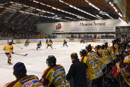 France, Haute-Savoie (74), Morzine, match de hockey sur glace du Hockey Club Morzine-Avoriaz appelé les Pingouins