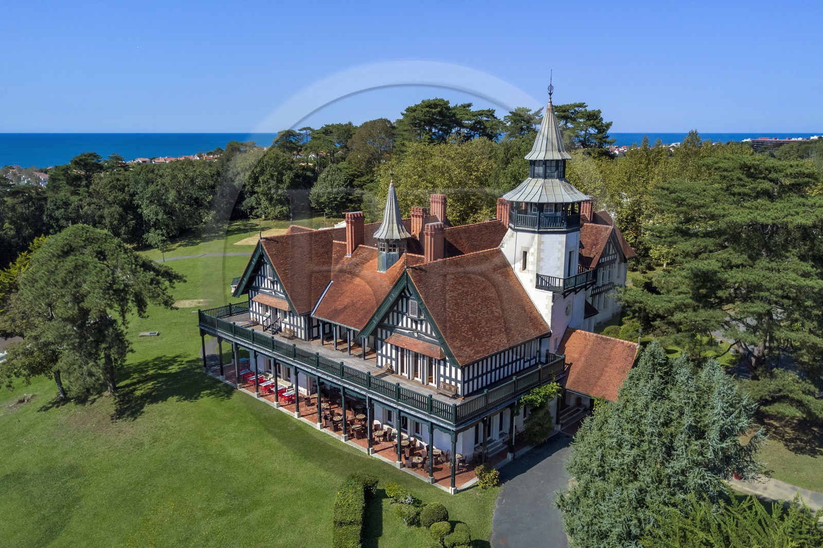 France, Pyrénées-Atlantiques (64), Pays-Basque, Biarritz, Domaine de Françon (vue aérienne)