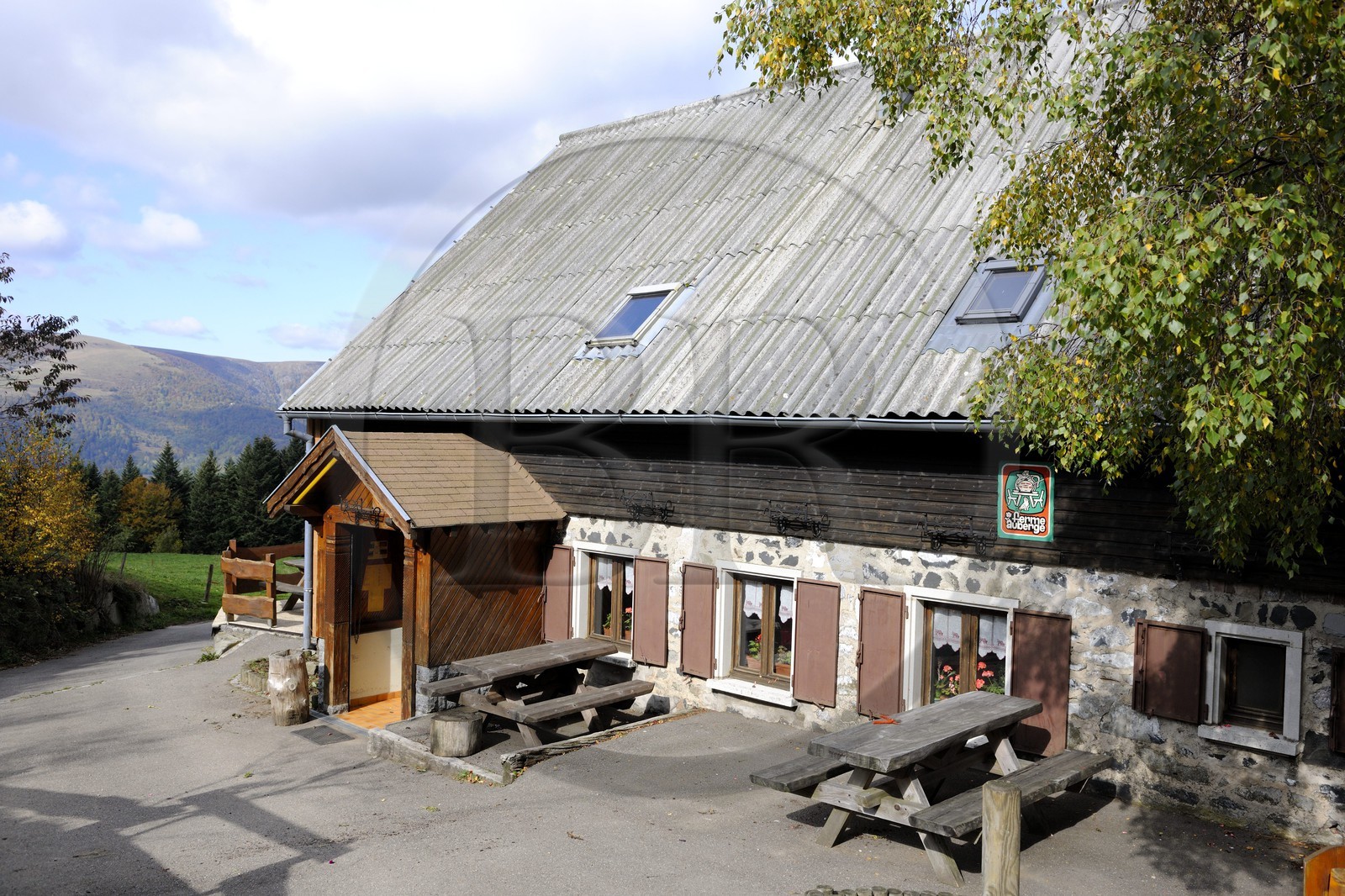 France, Haut-Rhin (68), la route des Crêtes, ferme auberge marcaire du Grand Hêtre