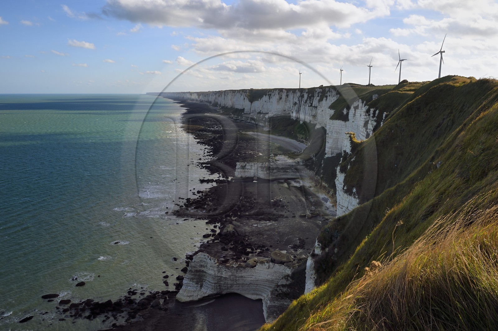 France, Seine-Maritime (76), Pays de Caux, Côte d'Albâtre, Fécamp, éoliennes du Cap Fagnet