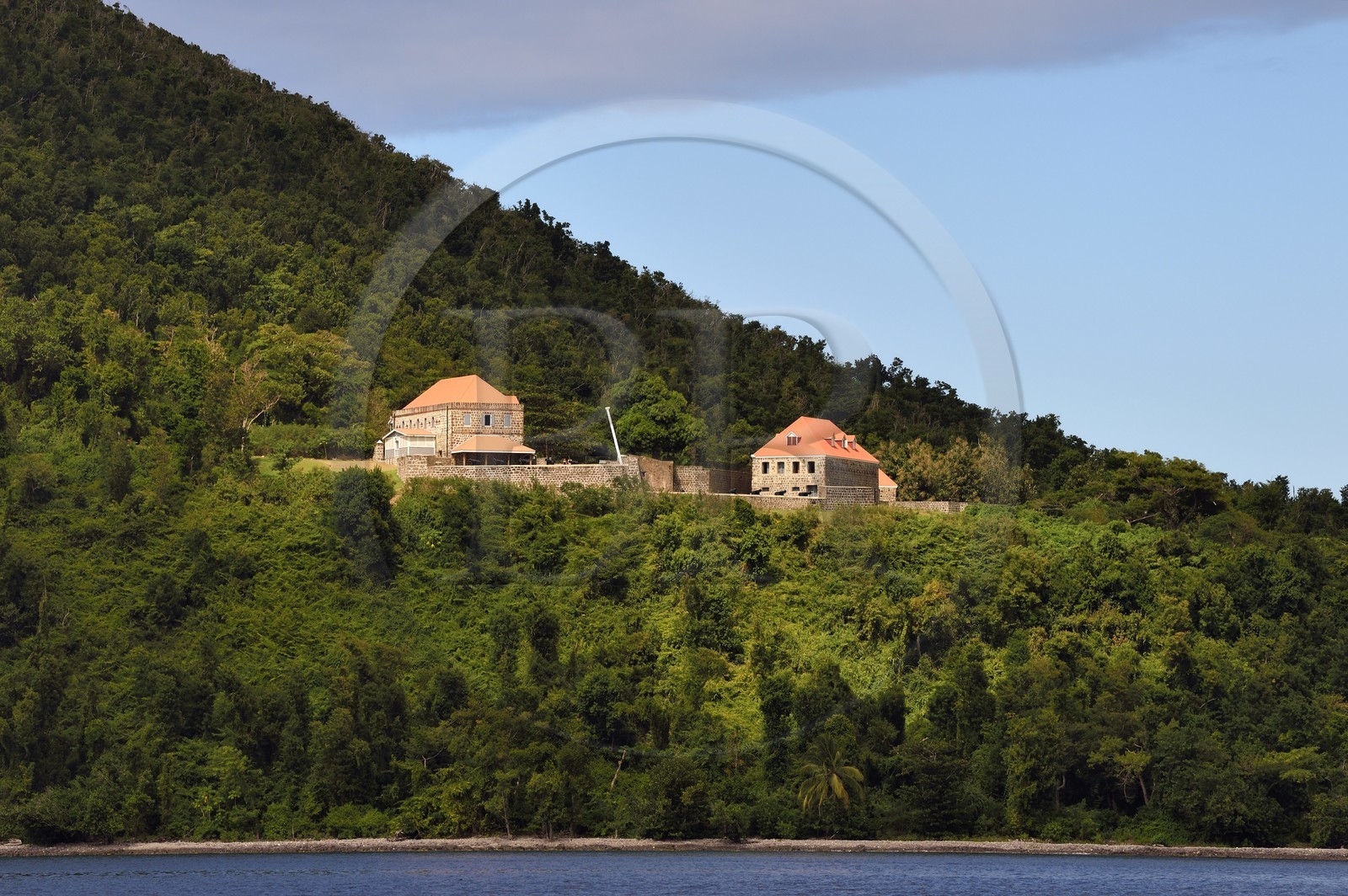 Caraïbes, Ile de la Dominique, Portsmouth, Parc national des Cabrits, la baie de Prince Rupert et Fort Shirley, fort britannique du XVIIIe siècle