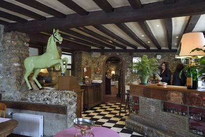 France, Yvelines (78), Montchauvet, l'Auberge du Cheval Vert