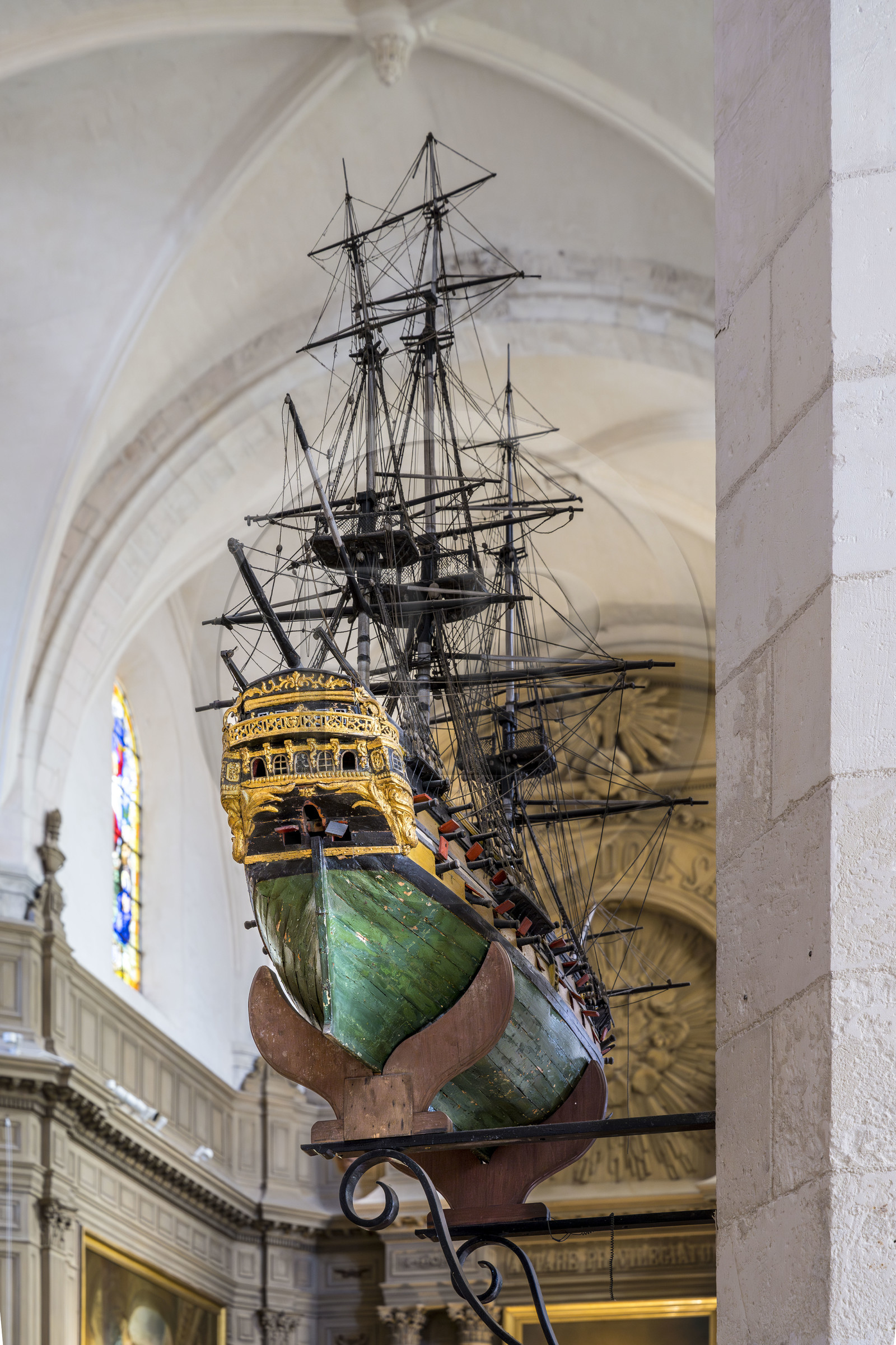 France, Charente-Maritime (17), La Rochelle, église Saint-Sauveur, ex-voto maquette de navire de guerre