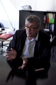 France, Bouches-du-Rhône (13), Marseille, MuCEM (Musée des civilisations de l'Europe et de la Méditerranée) par les architectes Rudy Ricciotti et R. Carta, son directeur Jean-François Chougnet