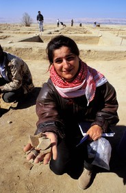Jordanie, la Mer Morte, Béthanie au delà du Jourdain, la directrice des fouilles archéologiques