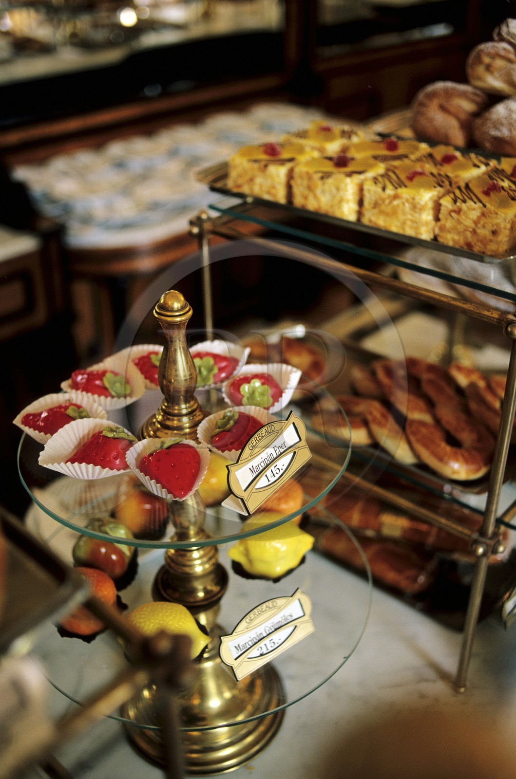 Hongrie, Budapest (Pest), la célèbre pâtisserie Gerbeaud