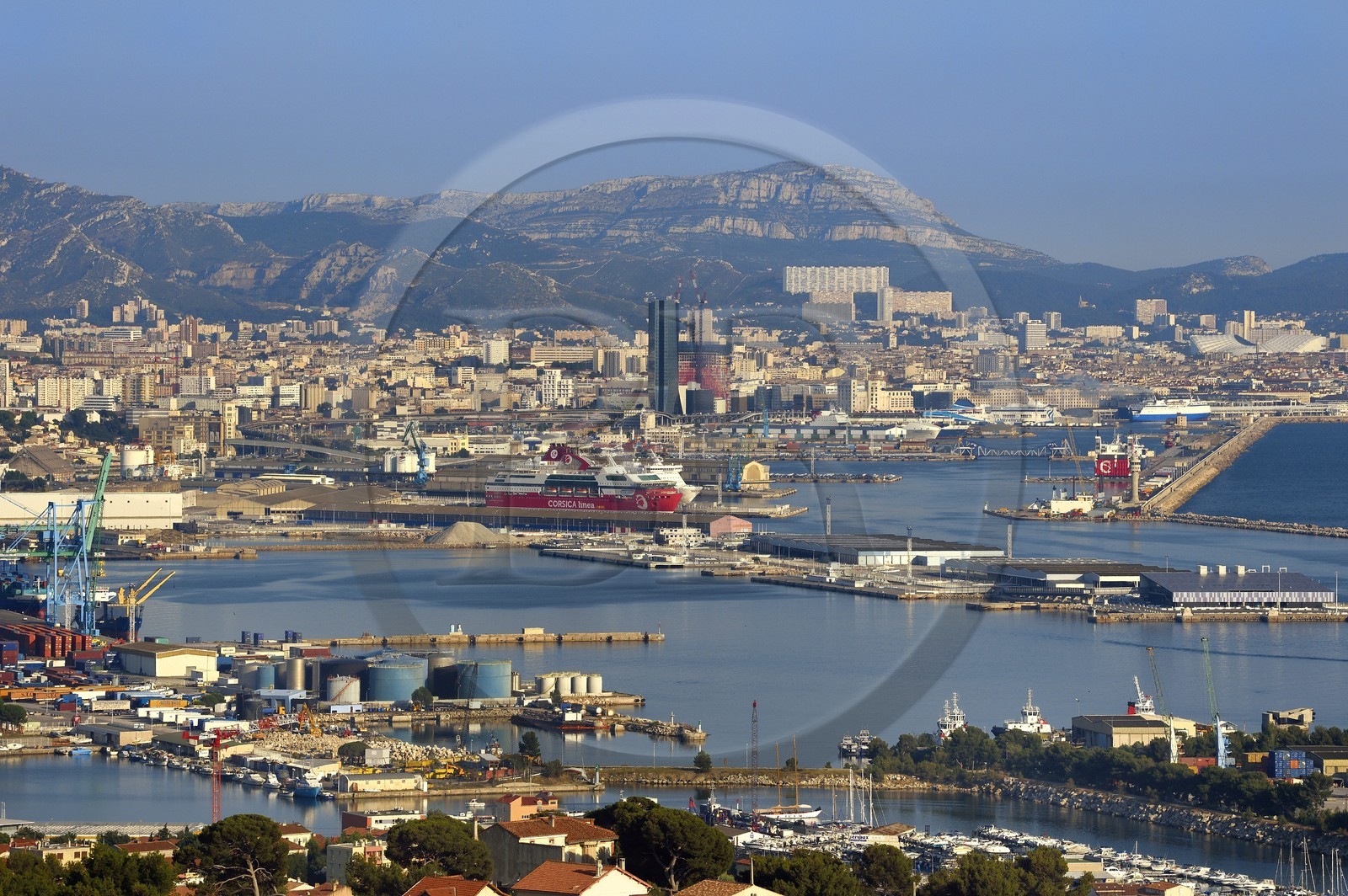 France, Bouches-du-Rhône (13), Marseille, Grand Port Maritime de Marseille ou GPMM, Bassins Est, port de plaisance de l'Estaque