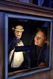 France, Rhone, Lyon, Guignol de Lyon, théâtre des marionnettes, puppeteers from Collective Zonzons