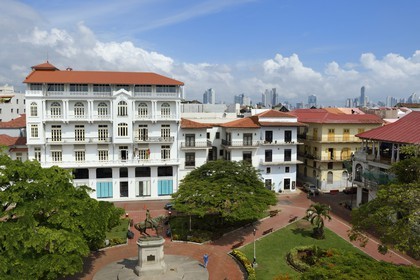 Panama, Panama City, district historique classé Patrimoine Mondial de l'UNESCO, quartier de Casco Antiguo (Viejo), l'American Trade Hotel sur la plaza Tomas Herrera