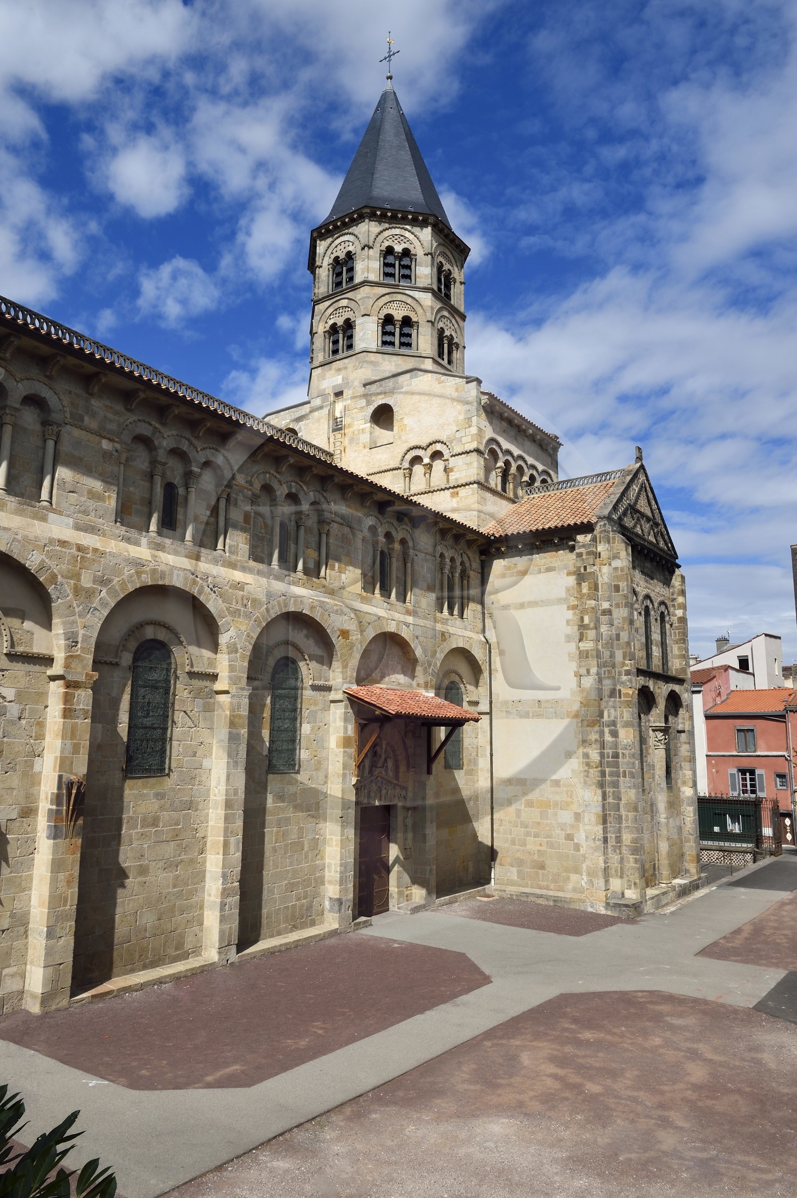 France, Puy de Dome, Clermont Ferrand, Notre-Dame-du-Port basilica in Auvergne Romanesque style, listed as a UNESCO World Heritage Site under the Routes of Saint-Jacques-de-Compostelle in France