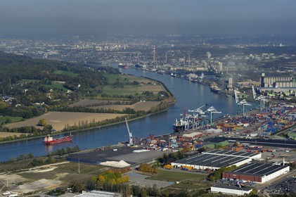 France, Seine-Maritime (76), le Grand Port Maritime de Rouen à Grand-Couronne (vue aérienne)