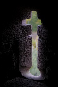 France, Bas-Rhin (67), le château du Haut-Koenigsbourg, le Grand Bastion, meurtrière