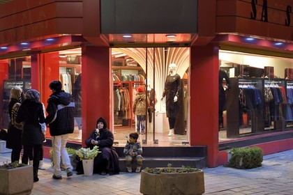 Iran, province d'Ispahan, Ispahan, quartier arménien de la Nouvelle-Djoulfa (Nor Djoura), boutique à la mode