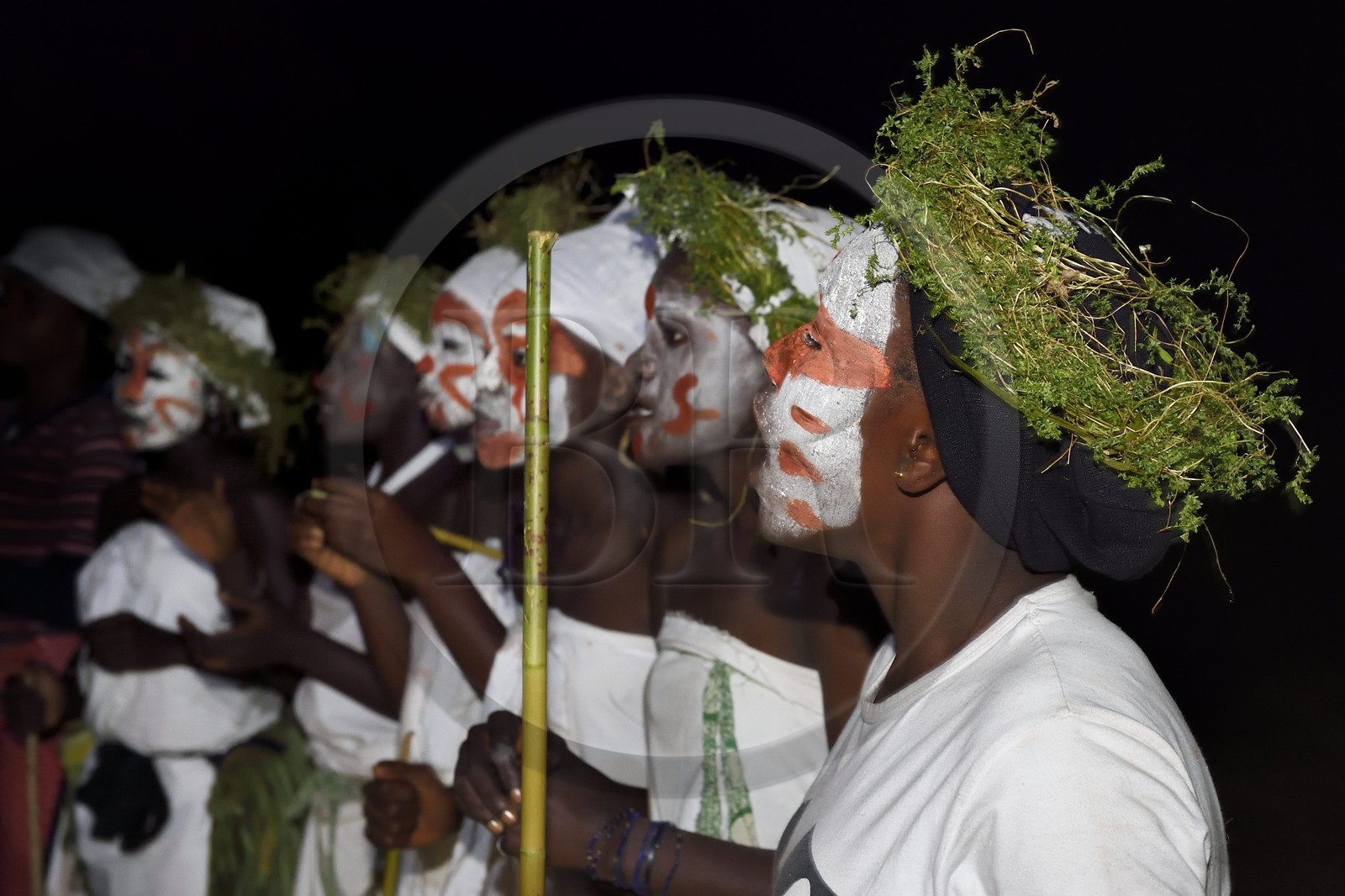 Gabon, province de Ogooué- Maritime, Omboué, région du Loango, danses traditionnelles Nkomi (Myènè)