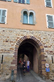 France, Var (83), Hyères, Porte de Baruc (XIème et XIIème siècles) de la rue barbacane