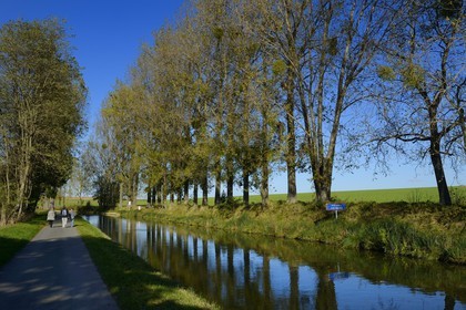 France, Seine-et-Marne (77), Fresnes-sur-Marne, le canal de l'Ourcq