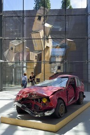 France, Bas Rhin, Strasbourg, Museum of Modern and Contemporary Art of Strasbourg (MAMCS) by architect Adrien Fainsilber, Giulietta, accident car (1993) by Bertrand Lavier