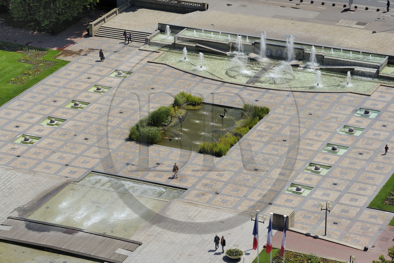 France, Seine-Maritime (76), Le Havre, Centre-ville reconstruit du Havre par Auguste Perret classé Patrimoine Mondial de l'UNESCO, place devant l'Hotel de Ville