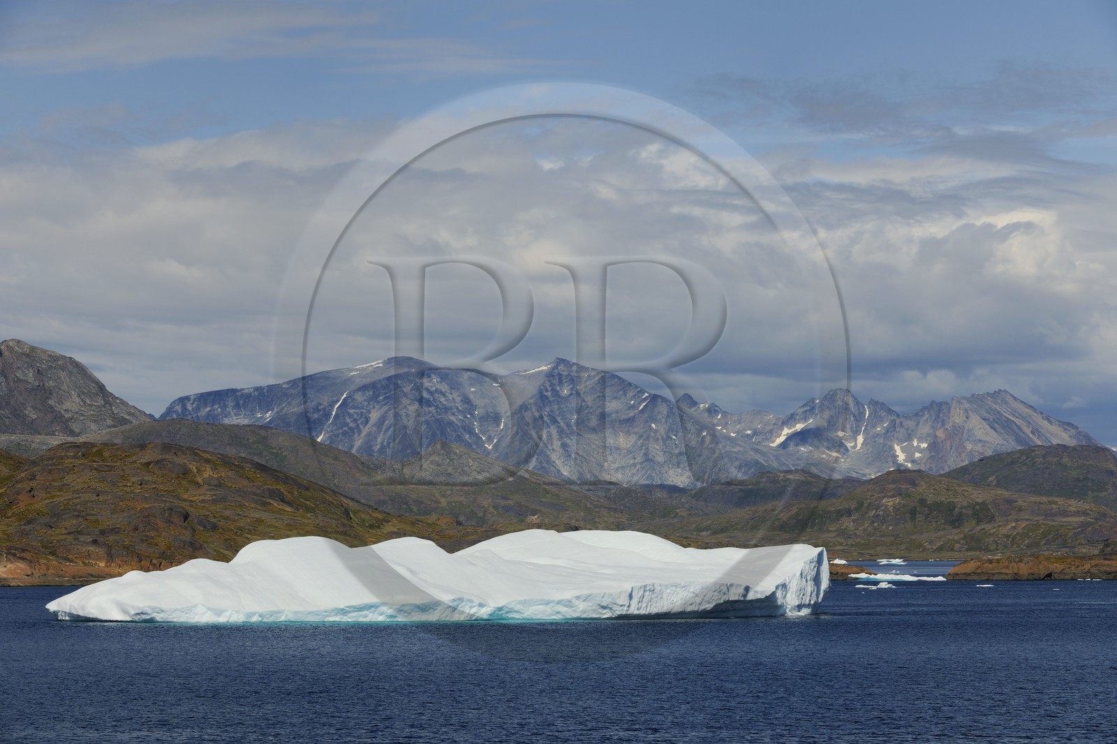 Groenland, fjord de Nanortalik au sud du pays, icebergs