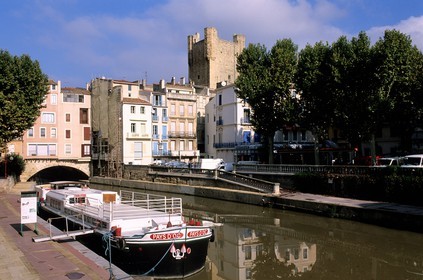France, Aude (11), Narbonne, le canal de la Robine au pont des marchands