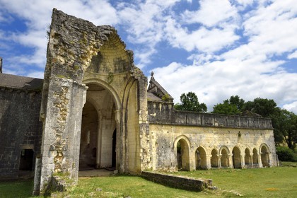 France, Dordogne, Périgord Vert, Cistercian Abbey of Boschaud from the 12th century which belonged to the Abbey of Clairvaux, former location of the cloister