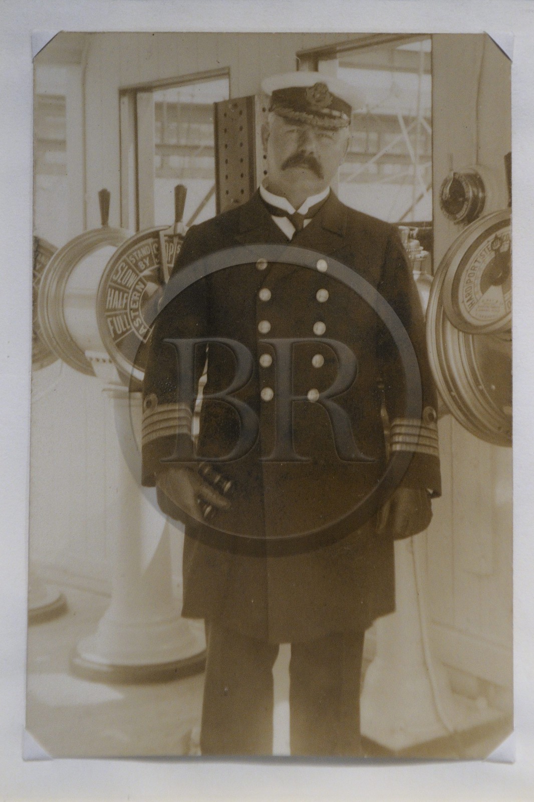 Royaume-Uni, Irlande du Nord, Cultra près de Belfast, Ulster Folk and Transport Museum, photo de l'officier du RMS Titanic Henry Wilde qui n'a pas survécu