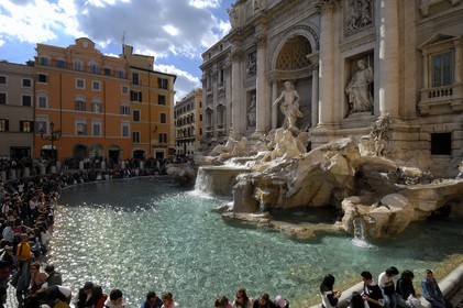 Italie, Latium, Rome, centre historique classé Patrimoine Mondial de l'UNESCO, quartier du Quirinal, fontaine de Trevi
