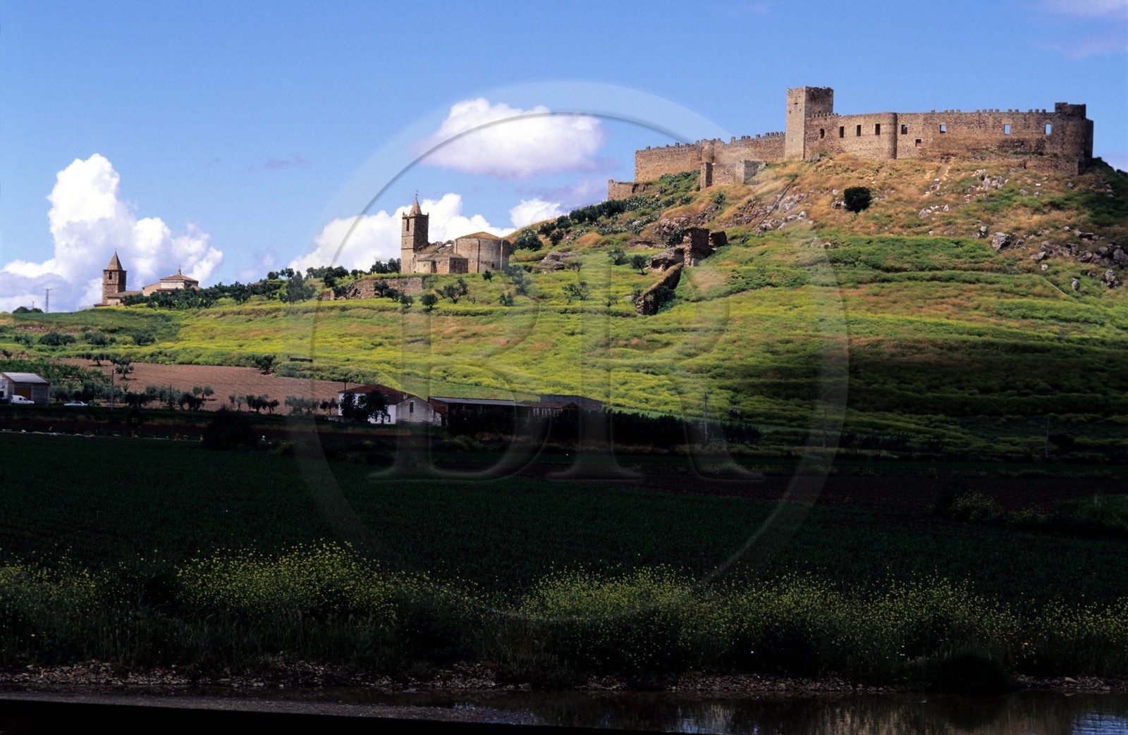 Espagne, Estrémadure, Medellin (ville natale de Cortes) château dominant la ville