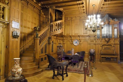 Romania, Wallachia, Sinaia, Peles Castle former royal residence built between 1875-1883 for King Carol I of Romania, small organ living room