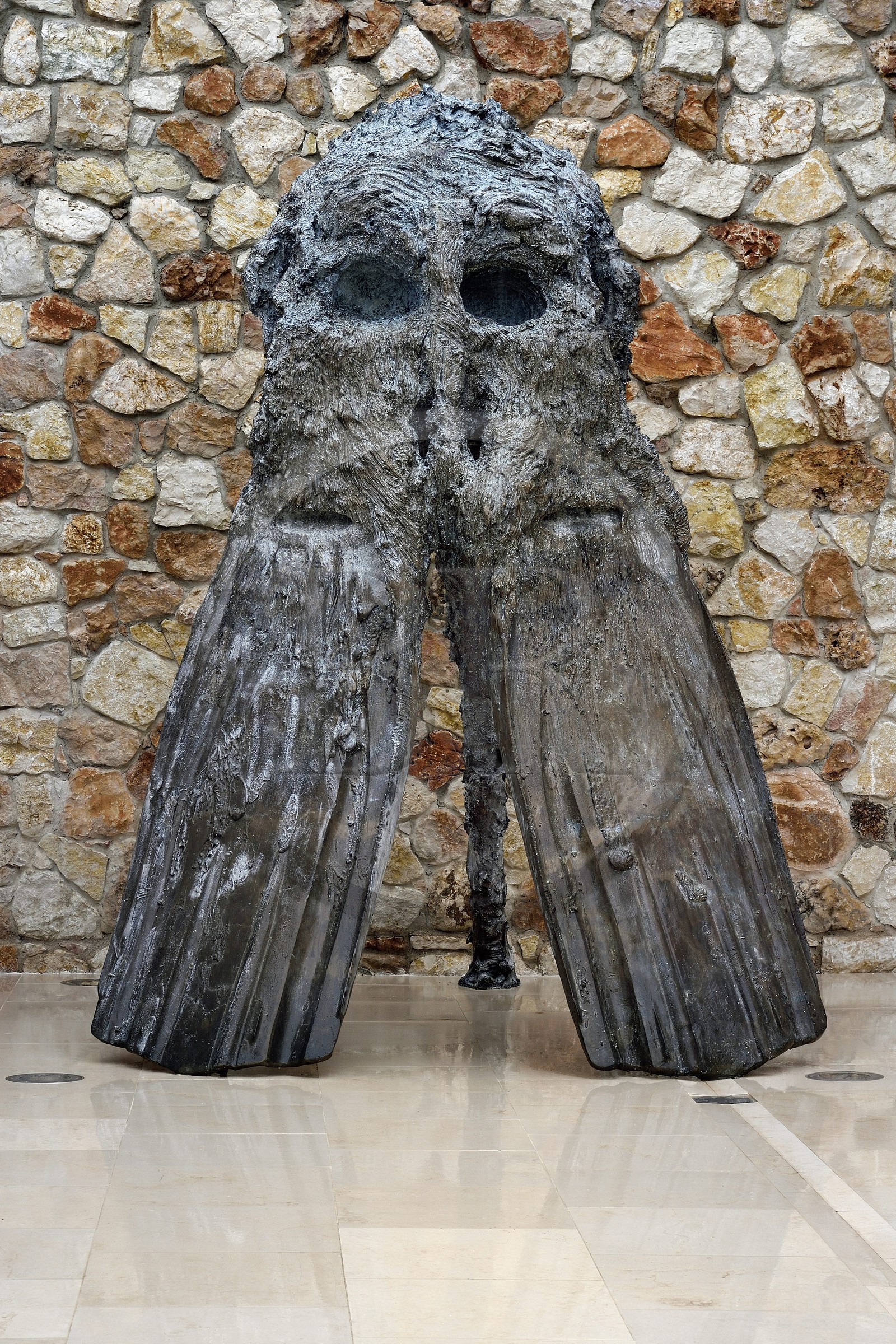 France, Var (83), Iles d'Hyères, parc national de Port Cros, Ile de Porquerolles, la Fondation Carmignac, Alicastre oeuvre de Miguel Barcelo