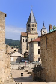 France, Saône et Loire (71), ancienne abbaye de Cluny, ruines et clocher de l'eau bénite (mention obligatoire RMN)