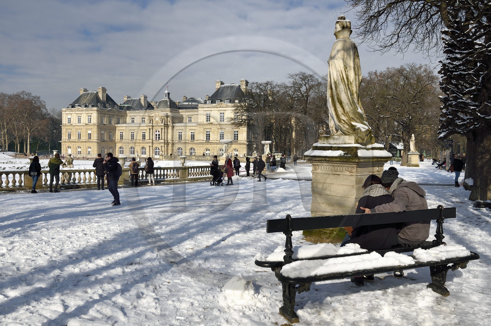 France, Paris (75), quartier Saint-Michel, le jardin du Luxembourg, le palais du Sénat