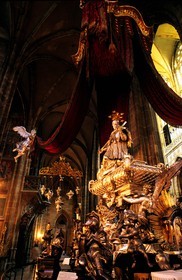 République Tchèque, Prague, le tombeau de Saint Jean Népomucène dans la cathédrale Saint Guy