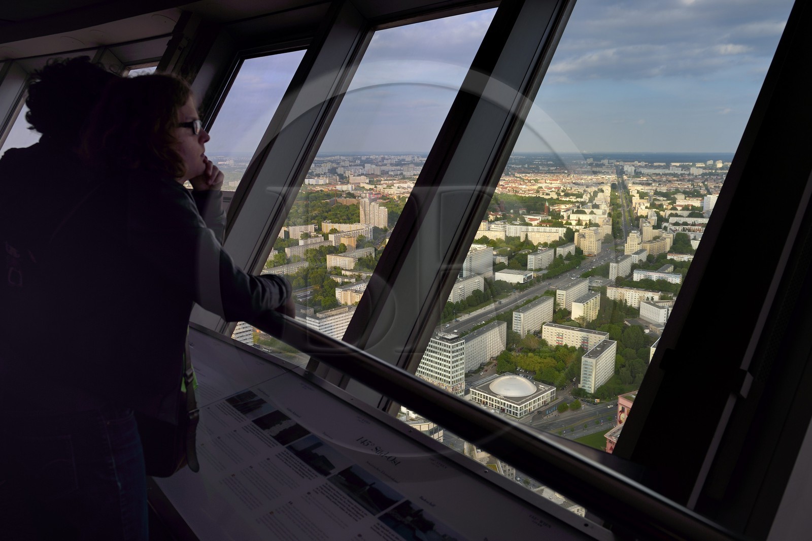 Allemagne, Berlin, la Karl-Marx Allee vue depuis la Tour de Télévision